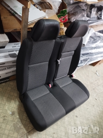 предна двойна седалка за volkswagen crafter 2014 година като нова без забележки цена 240 лв, снимка 1 - Части - 44532580