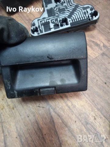 Пепелник Голф 3 , Пасат , Венто , 1H1857309 