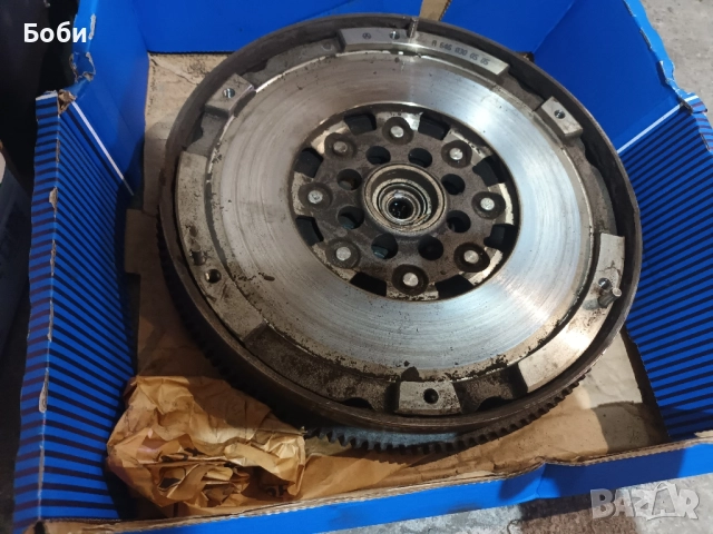 Демпферен маховик за Мерцедес 