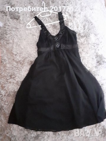 Продавам рокля размер Xl