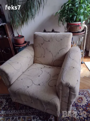 Ретро реновирани фотьойл и табуретка , снимка 2 - Дивани и мека мебел - 47700571