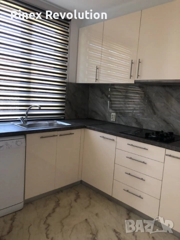 Етаж от къща под наем в Белащица, снимка 2 - Етаж от къща - 53973987