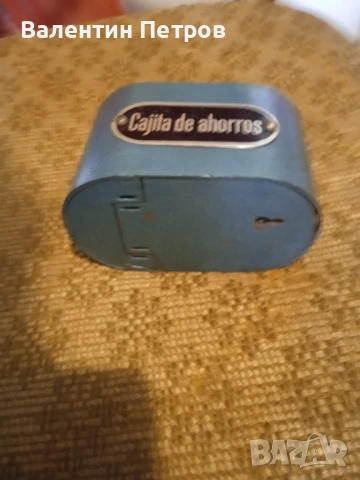 Стара испанска метална касичка, снимка 2 - Други ценни предмети - 51418212