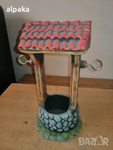 Продавам уникална декоративна фигурка геран