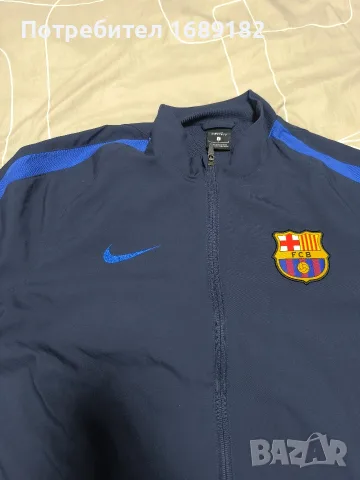 Nike Barcelona-спортно горнище-р.L, снимка 2 - Спортни дрехи, екипи - 55741388