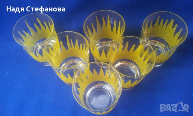 Ретро чашки за концентрат, цветна посипка 6 бр, снимка 3 - Антикварни и старинни предмети - 38060181