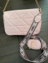 Нова дамска чанта Guess, снимка 4
