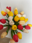 Букети с лалета, снимка 1 - Изкуствени цветя - 44553669