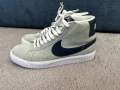 Nike SB Zoom Blazer Mid Barely Green 40, снимка 2