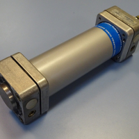 Пневматичен цилиндър Festo DN 63-150 PPV double acting Rod cylinder, снимка 2 - Резервни части за машини - 44615042