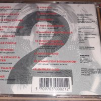 Компакт дискове - Lost In Music/Hooked On Hits/ PartyZone/ Absolute music 19, снимка 12 - CD дискове - 39841814