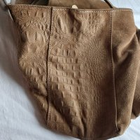 Луксозна кожена чанта тип Биркин от истинска кожа, Италия, снимка 11 - Чанти - 42378492