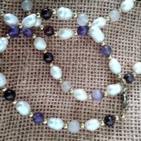  Комплект КОЛИЕ и Гривна от бароковите перли, аметист и кварц, снимка 1 - Бижутерийни комплекти - 30645662