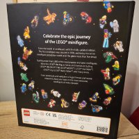 Lego Minifigure Книга A Visual History , снимка 2 - Други ценни предмети - 42854765