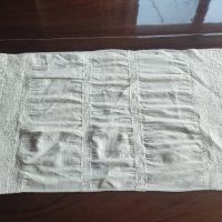 Бяла памучна кърпа с бродерия, снимка 1 - Други - 42295070