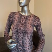 Дамска блуза със змийски принт !, снимка 1 - Блузи с дълъг ръкав и пуловери - 40057216
