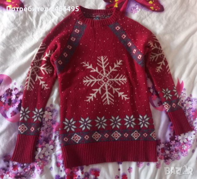 червен пуловер със снежинки. нов., снимка 1