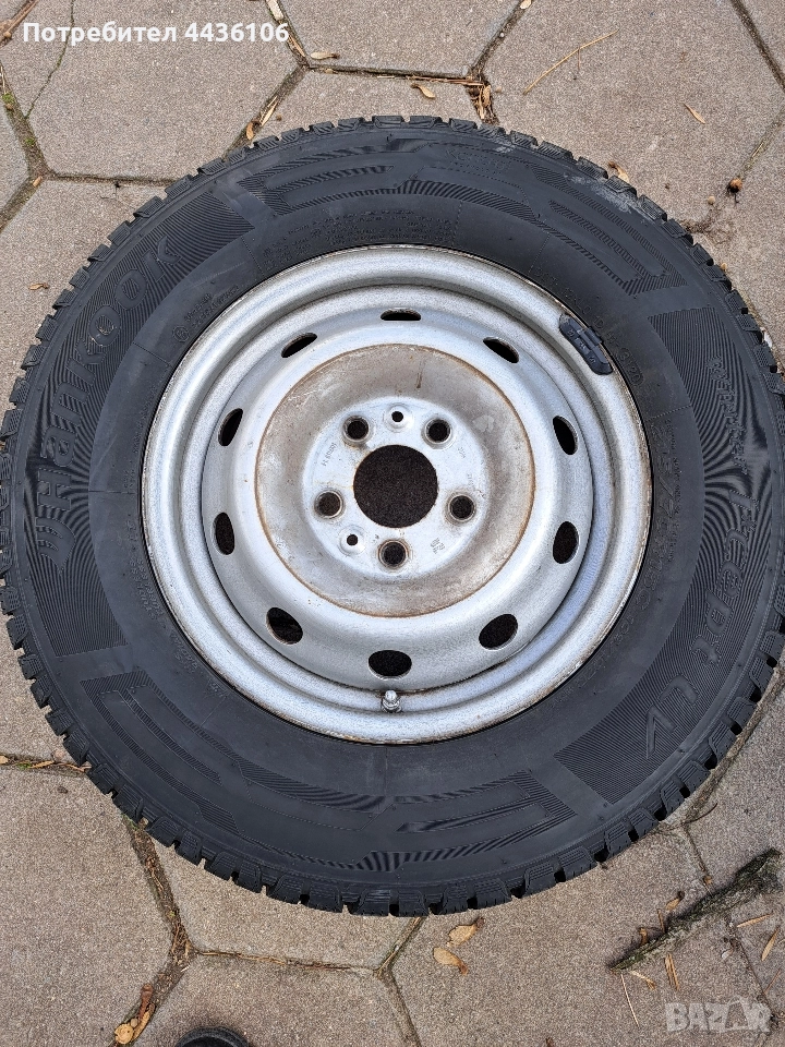 2бр зимни гуми с джанти за кемпер бус , снимка 1