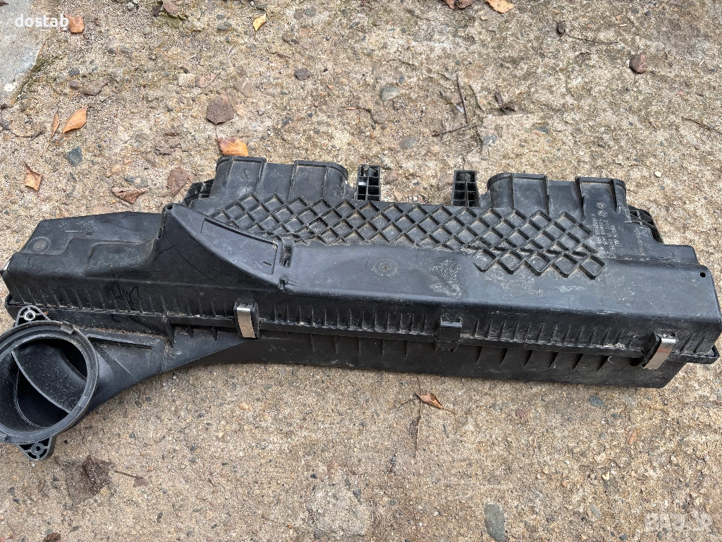 Кутия за въздушен филтър на bmw x3 e83, снимка 1