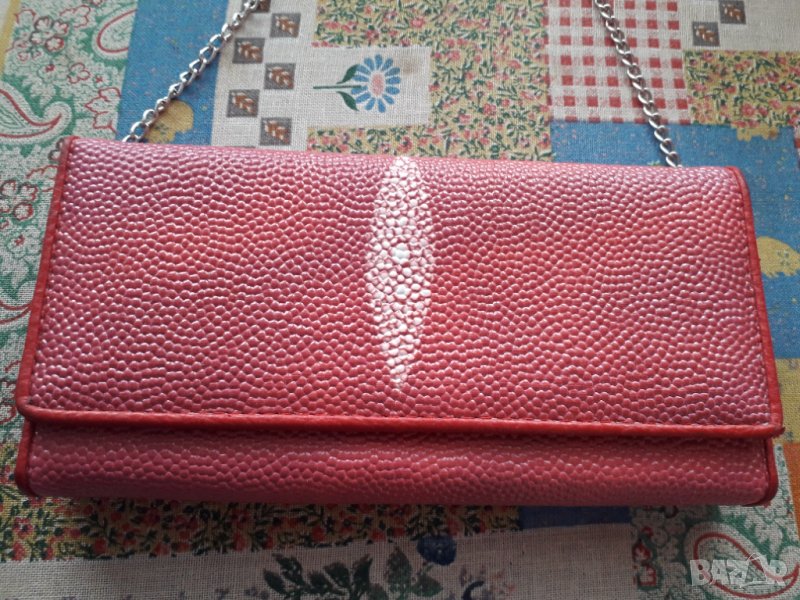 Дамско портмоне чантичка с къса синджирена дръжка, снимка 1