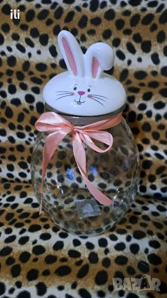 Нов буркан , снимка 1