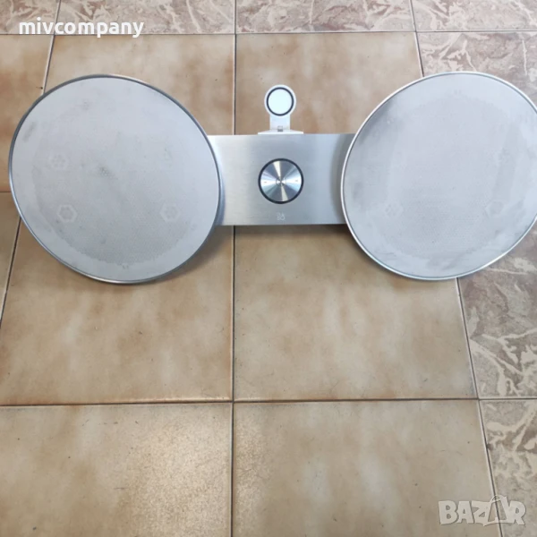 Безжична аудио система за Iphone Bang & Olufsen BeoPlay A8 , снимка 1