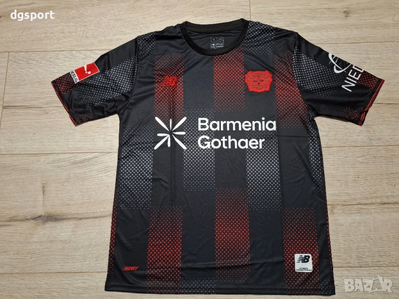 Футболна фланелка на Байер Леверкузен сезон 25/26!, снимка 1