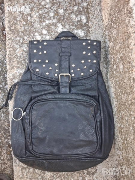 Кожена раница капси, снимка 1