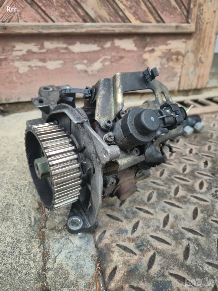 Нафтова горивна помпа ГНП за 1.6 hdi, снимка 1