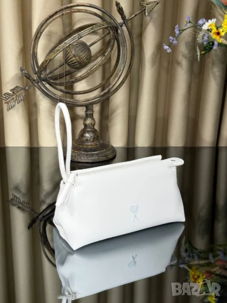 чанти Amİ Paris VOULEZ POUCH
↔️ 23 cm 
↕️ 12 cm 
, снимка 1