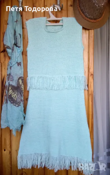 Ръчно плетена рокля ,цвят мента, размер S/M, снимка 1