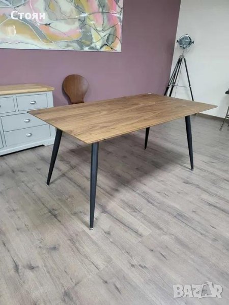Тъмна дървена трапезнам маса от дъб, снимка 1