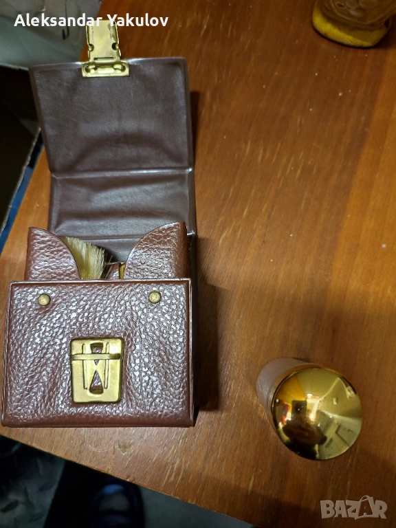 Продавам ретро комплект за бръснене с калъф, снимка 1