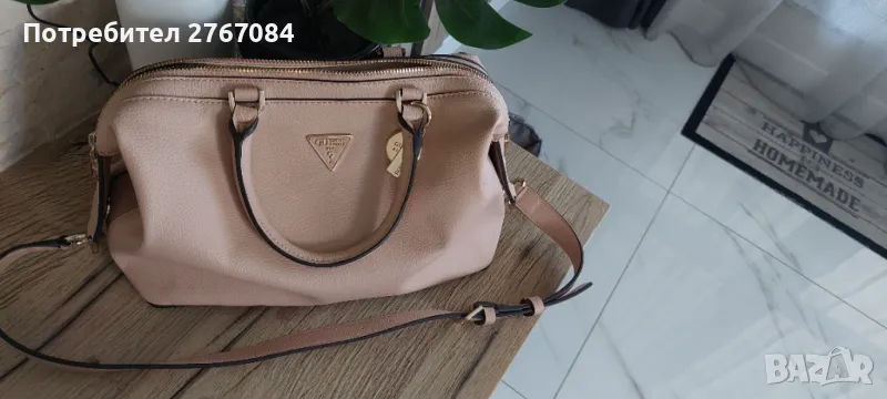 Дамска чанта в нежно розово GUESS, снимка 1