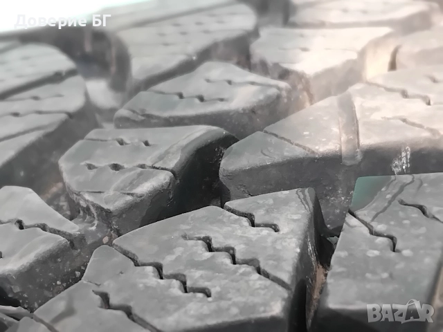 Гуми 205 55 17 Кумхо Kumho 2 броя. Нов внос. Не са нови!, снимка 2 - Гуми и джанти - 52918831