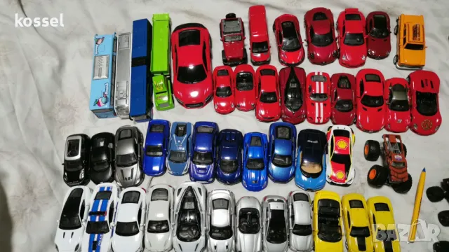 Колекция от колички, снимка 2 - Коли, камиони, мотори, писти - 40703779