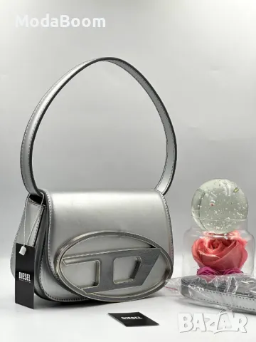 Diesel дамски чанти Различни цветове 