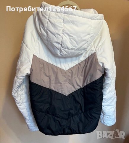 Ново оригинално яке NIKE, снимка 4 - Якета - 51873742