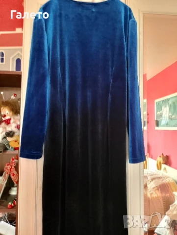 Синьо кадифе със сребърни отблясъци рокля , снимка 3 - Рокли - 50509543