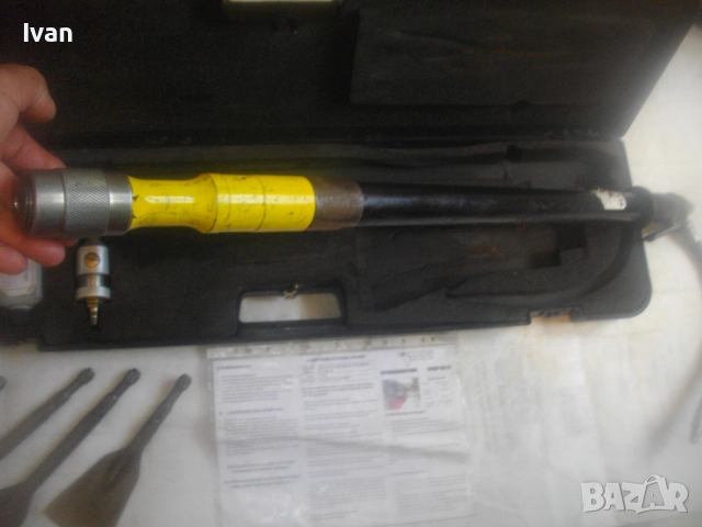 Голям пневматичен скрепер стъргалка DITTMANN Scrap Air S24 пълен комплект с длета за дърво и бетон , снимка 12 - Други инструменти - 51554477