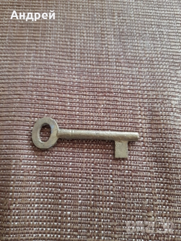 Стар метален ключ #12