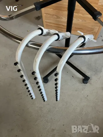 Щендер / кука / бастун за стена, снимка 1