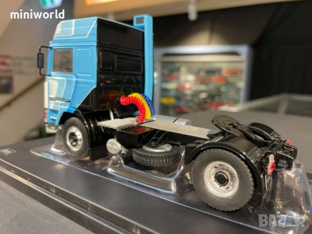 Volvo F12 влекач 1981 - мащаб 1:43 на IXO моделът е нов в PVC дисплей-кейс, снимка 3 - Колекции - 41964733