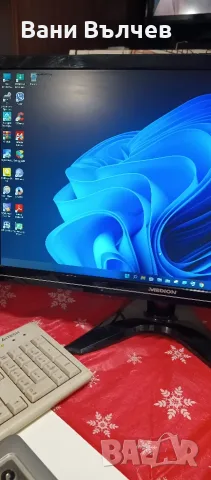 Продавам Офис компютър Fujitsu 6 до 9-то поколение 2 бр., снимка 4 - Работни компютри - 56024523