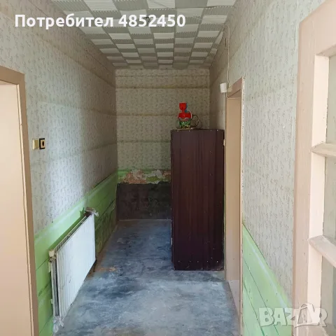 Продавам първия етаж от къща в с. Бръшляница | 80 кв.м + двор 1710 кв.м  11 990 €, снимка 6 - Къщи - 56078326