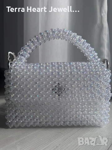 Дамска чанта от кристални мъниста в цвят русалка 