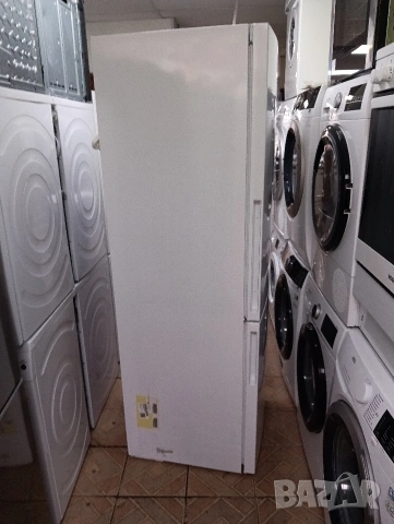 Комбиниран хладилник с фризер Сименс Siemens А+++ с две години гаранция!, снимка 9 - Хладилници - 53908346