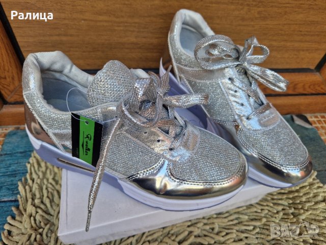 Дамски сиви кецове, снимка 3 - Дамски боти - 42387450