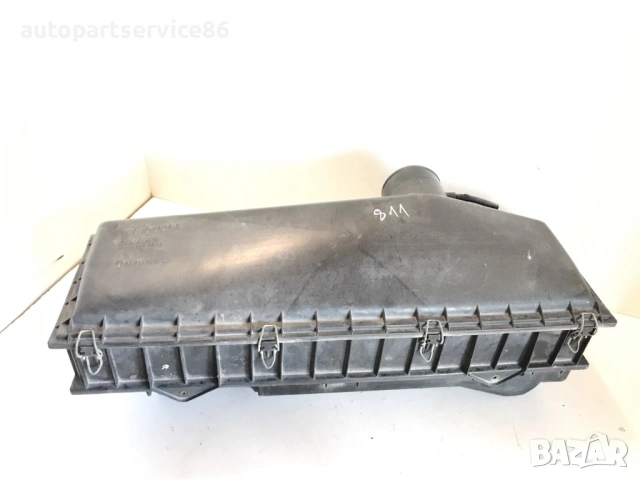 Кутия за въздушен филтър за Mercedes 609 811 (1992) 0130949002, снимка 2 - Части - 53897849