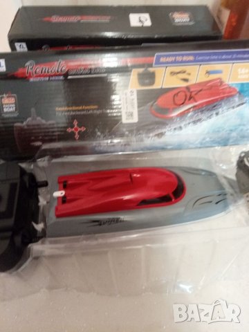 детска радиоуправляема лодка 